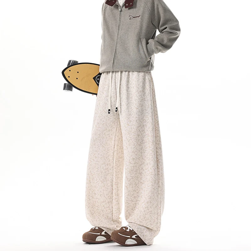 Herren Extraweite Fleece-Loungehose mit Allover-Strukturprint und Kordelzug Drune