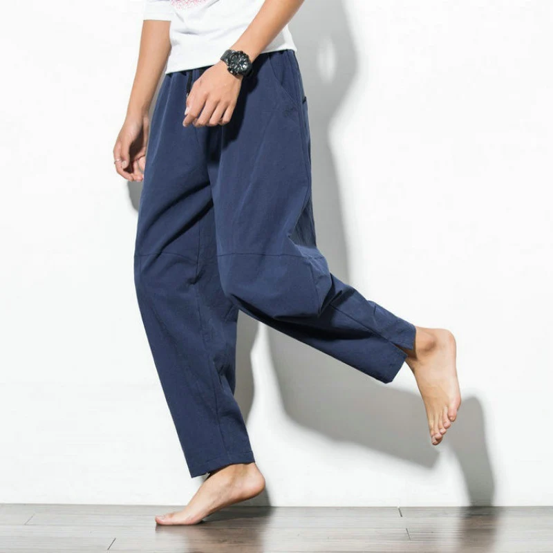 Herren Extraweite Drapierte Harem-Loungehose mit tiefem Schritt, Tunnelzug und Knieabnähern Drune