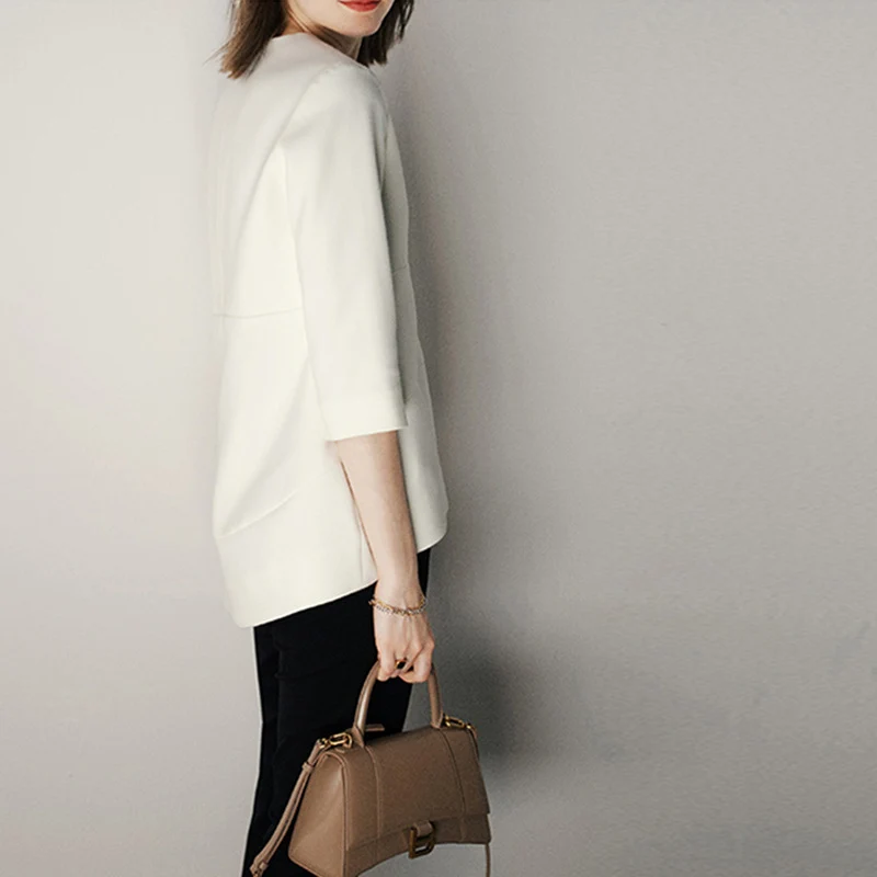 Damen Elegante und stilvolle Bluse mit Perlen-Detail Drune