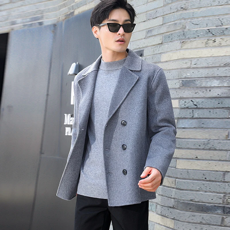 Herren Kurzer Doppelreiher Wollmix-Peacoat mit Reverskragen und Thermofutter Drune