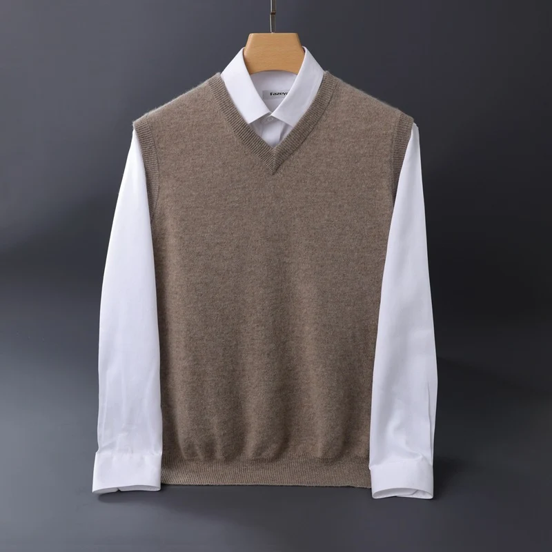 Herren Feine V‑Ausschnitt Strickweste aus Merino‑Blend mit geripptem Saum Drune