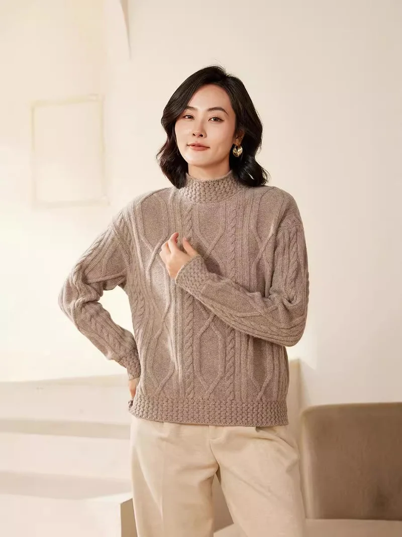 Damen Zopfstrick-Mockneckpullover mit kurzer Boxy-Silhouette Drune