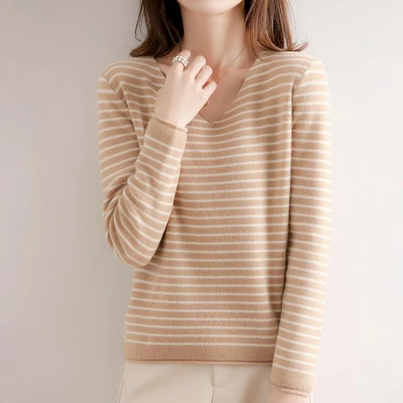 Damen Zarter Streifen-V‑Ausschnittpullover aus feinem Rippstrick mit weichem Fall Drune