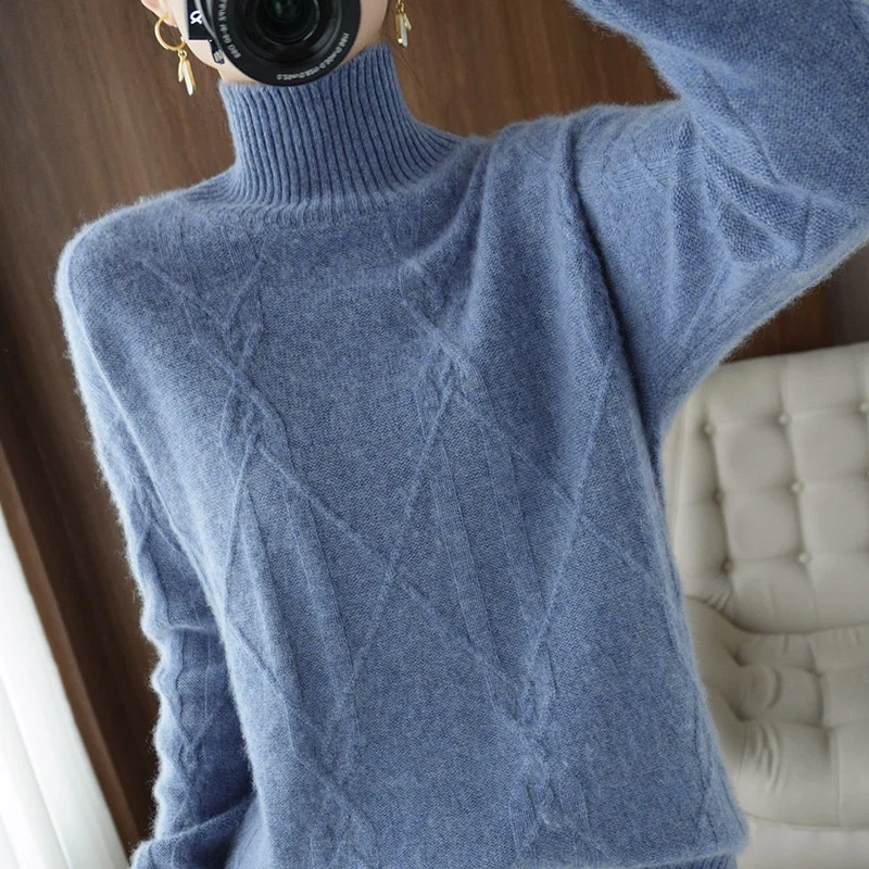 Damen Weicher Mohair‑Look Pullover mit hohem Rippkragen, Zopfmotiv und kastiger Oversize‑Passform Drune