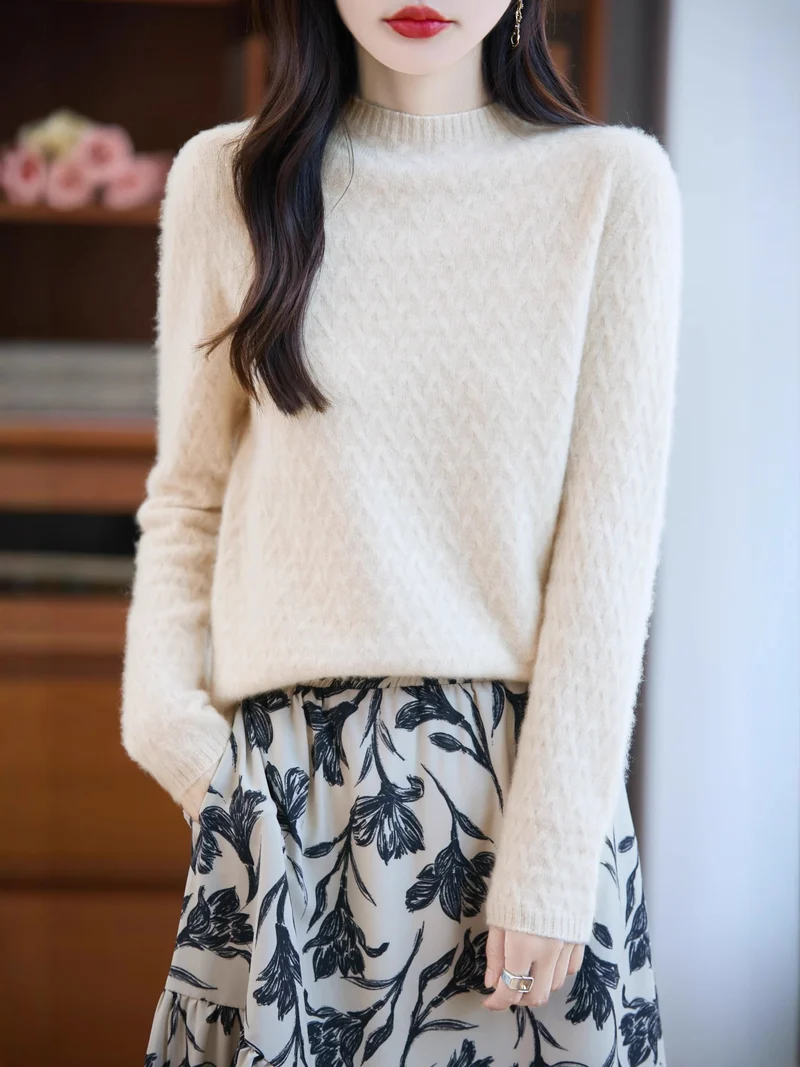 Damen Weicher Feinstrick‑Pullover mit kurzem Mockneck, leichter Mohair‑Optik und entspannter Silhouette Drune