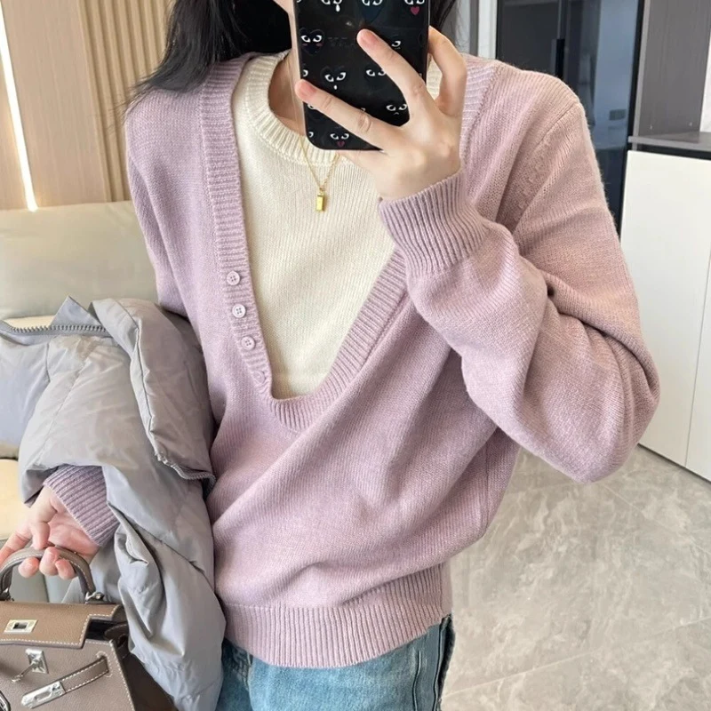 Damen Tiefer V‑Ausschnitt Feinstrickpullover mit Layering‑Effekt und leichter Taillierung Drune