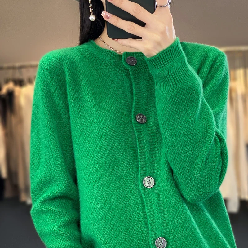 Damen Strukturierter Feinstrick-Cardigan mit kaschmirähnlicher Haptik, durchgehender Knopfleiste und kastiger Oversize‑Passform Drune