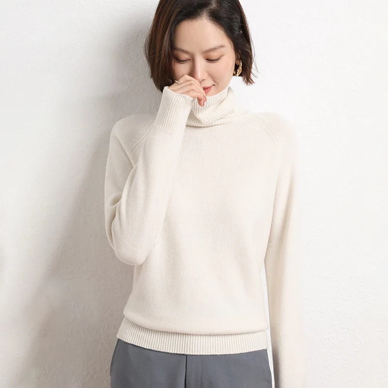Damen Schlanker Rollkragenpullover aus feinem Strick mit Raglanärmeln Drune
