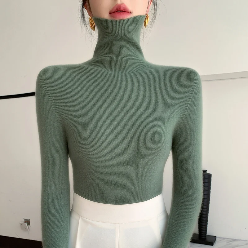 Damen Schlanker Feinstrickpullover mit hohem Rollkragen und feiner Rippstruktur Drune