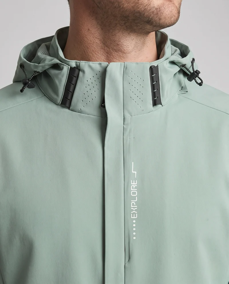 Herren leichte technische Softshelljacke mit verstellbarer Kapuze, wind- und wasserabweisend Drune