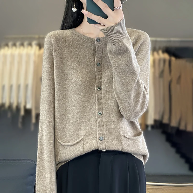 Damen Langer Feinstrick-Cardigan mit Rundhalsausschnitt, Eingrifftaschen und Alpaka-Mix Drune