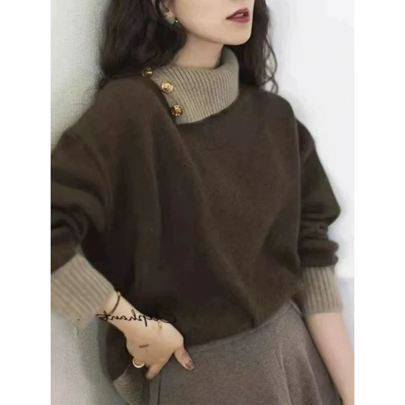 Damen Kurzgeschnitteter Pullover mit asymmetrischem Knopf‑Mockneck und Ballonärmeln Drune