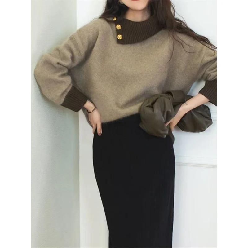 Damen Kurzgeschnitteter Pullover mit asymmetrischem Knopf‑Mockneck und Ballonärmeln Drune