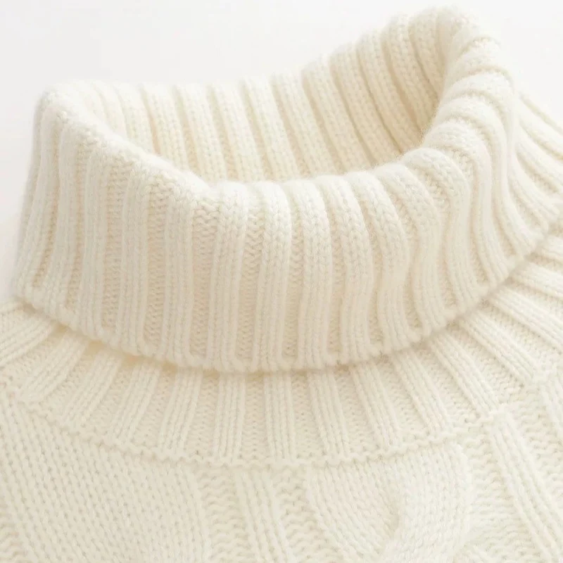 Damen Kurzgeschnittener Zopfmuster‑Turtleneckpullover mit kastiger Silhouette Drune