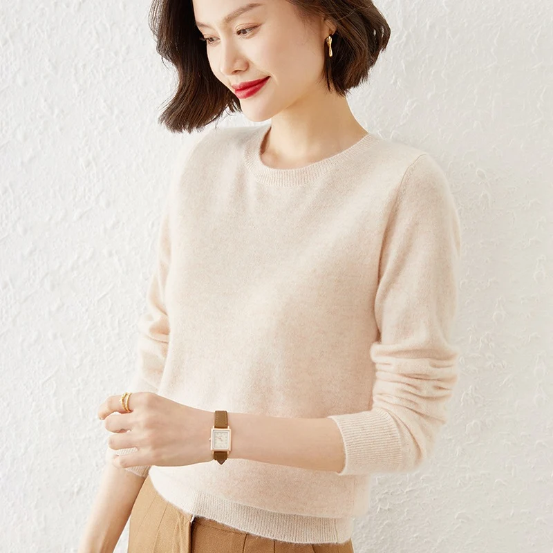 Damen Kurzgeschnittener Feinstrickpullover mit Rundhalsausschnitt und geripptem Bund Drune