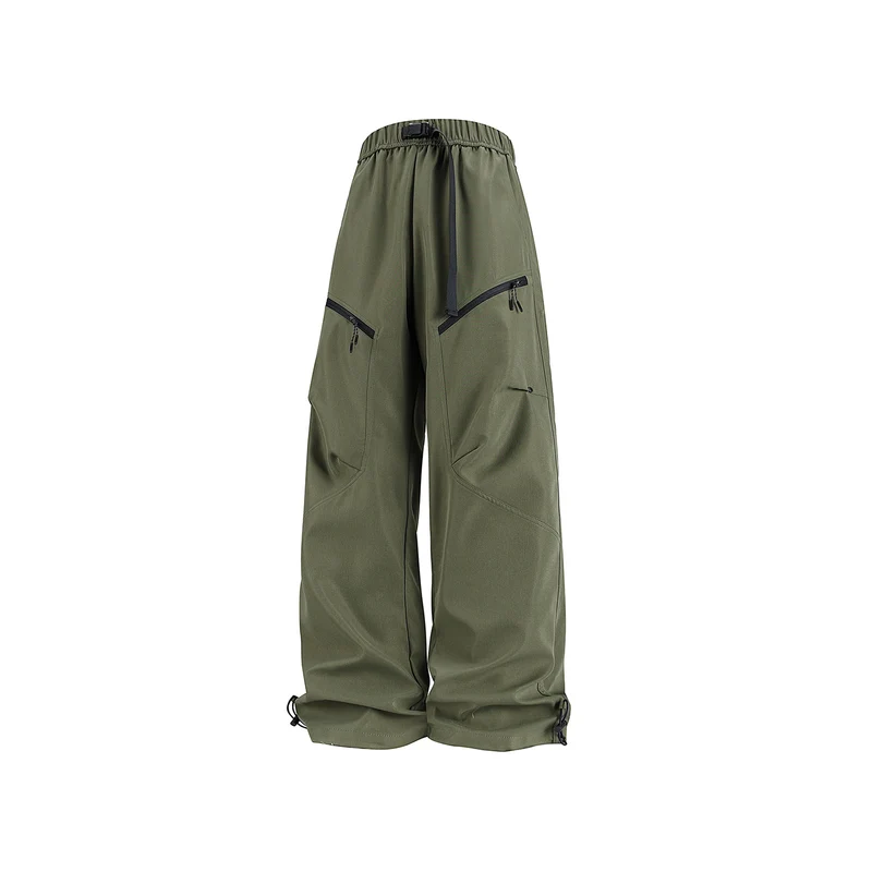 Herren Weite Technical‑Cargo‑Hose mit Tunnelzugbund, verstellbaren Beinabschlüssen und Reißverschlusstaschen Drune