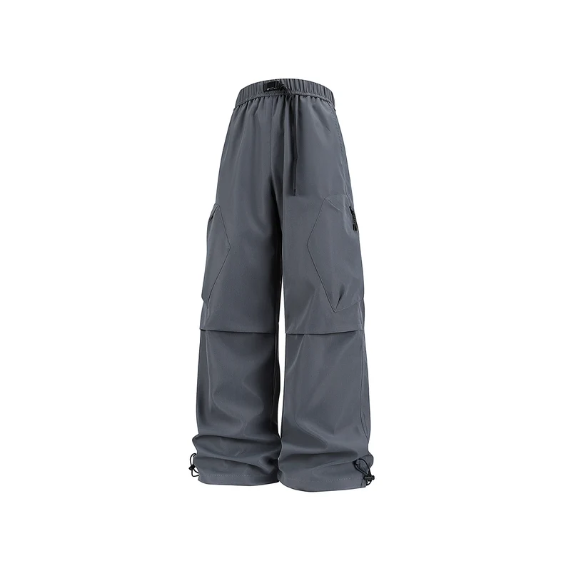 Herren Weite Cargo‑Hose im Baggy‑Stil mit Tunnelzugbund, großen Klapptaschen und verstellbaren Beinabschlüssen Drune