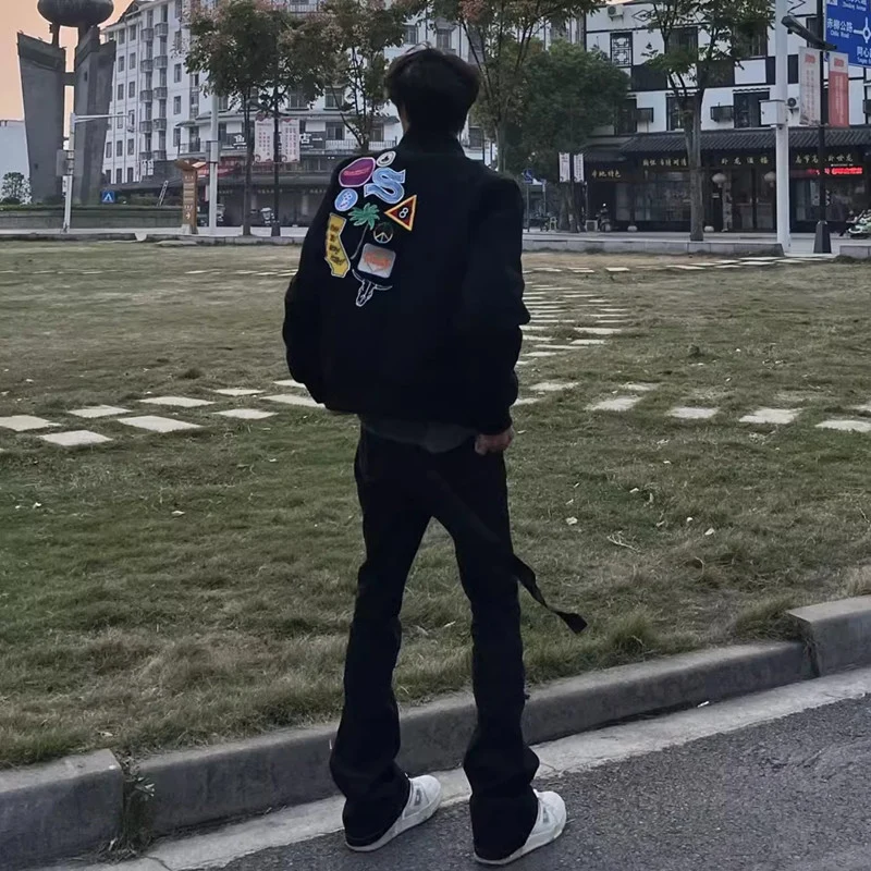 Herren Modische Bomberjacke mit kreativen Applikationen Drune