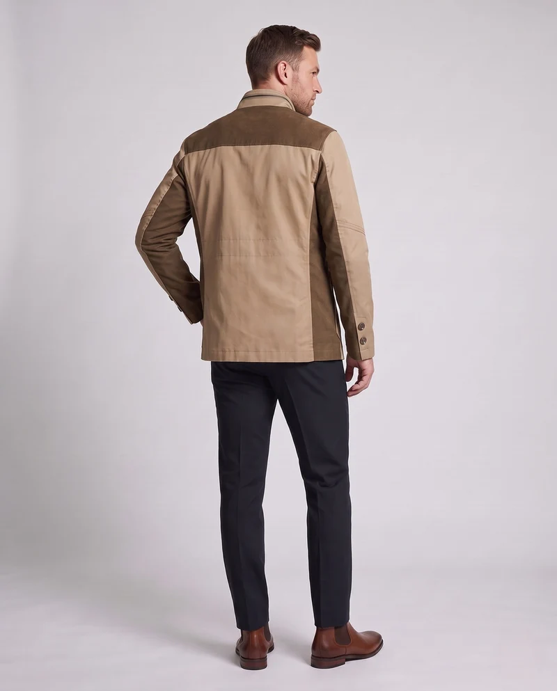Herren Moderne Stadt Utility Jacke mit Stehkragen und Kontrastkordeltrim