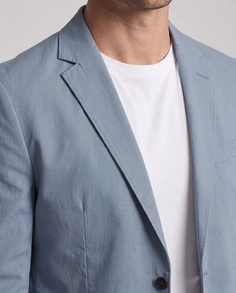 Herren Reiseblazer aus funktionellem Performance-Gewebe mit aufgesetzten Taschen