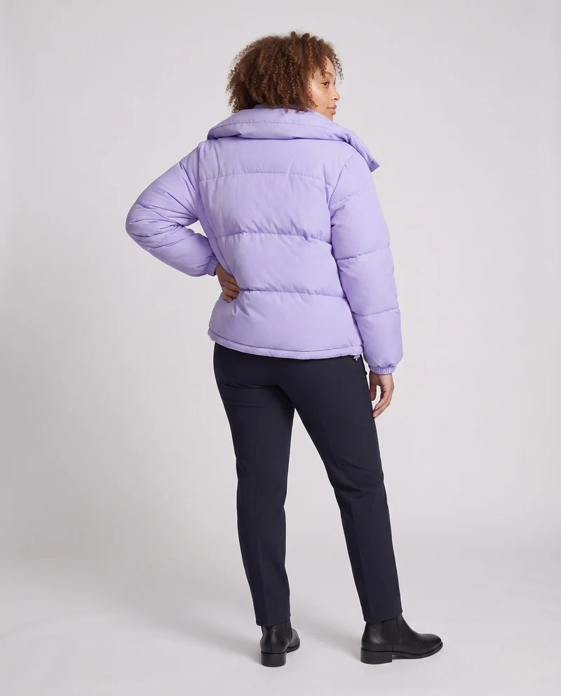 Damen kurze gepolsterte Kapuzenpufferjacke mit übergroßer Kapuze, Klappentaschen und verstellbarem Saum