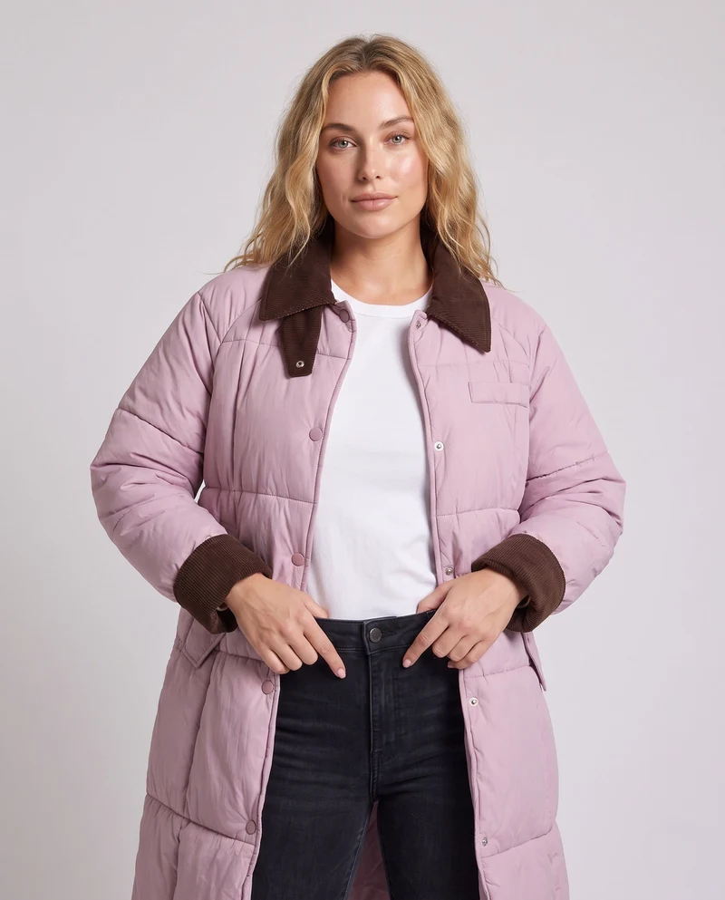 Damen langer gesteppter thermomantel mit kontrastierendem Kordelkragen, verdecktem Druckknopfverschluss und oversized Schnitt