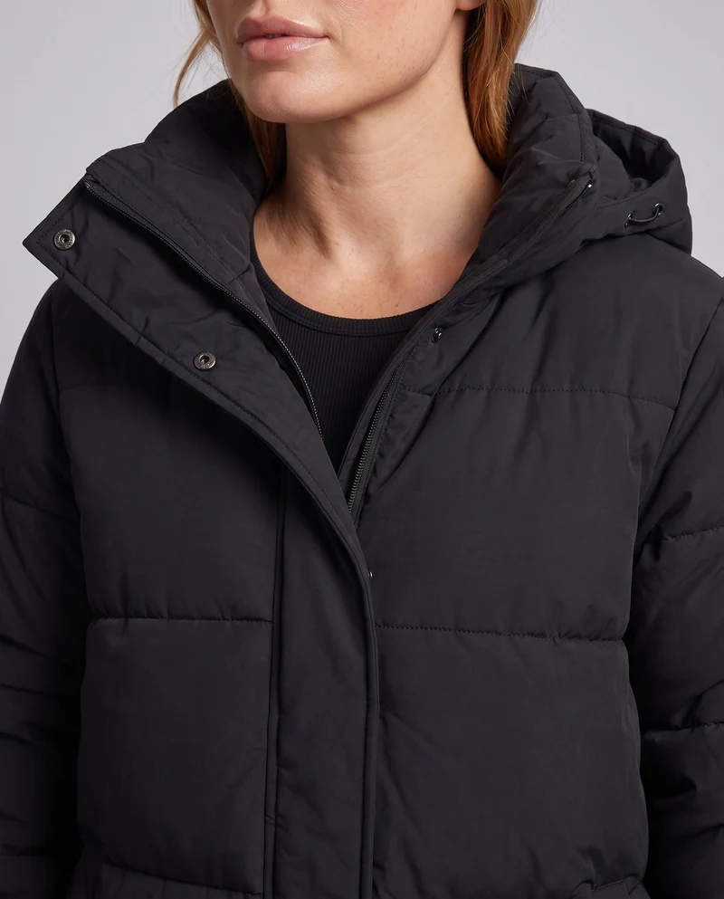 Damen längerer Kälteblocker-Puffer-Mantel mit Gehschlitz, hoch schließendem Kragen und geräuschreduzierendem Außenmaterial