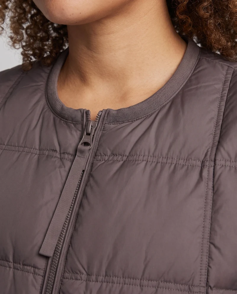 Damen Nan leichtgewicht gepolstert gesteppte Weste mit verstellbarem Saum, Zwei-Wege-Reißverschluss und dekorativer Brusttasche