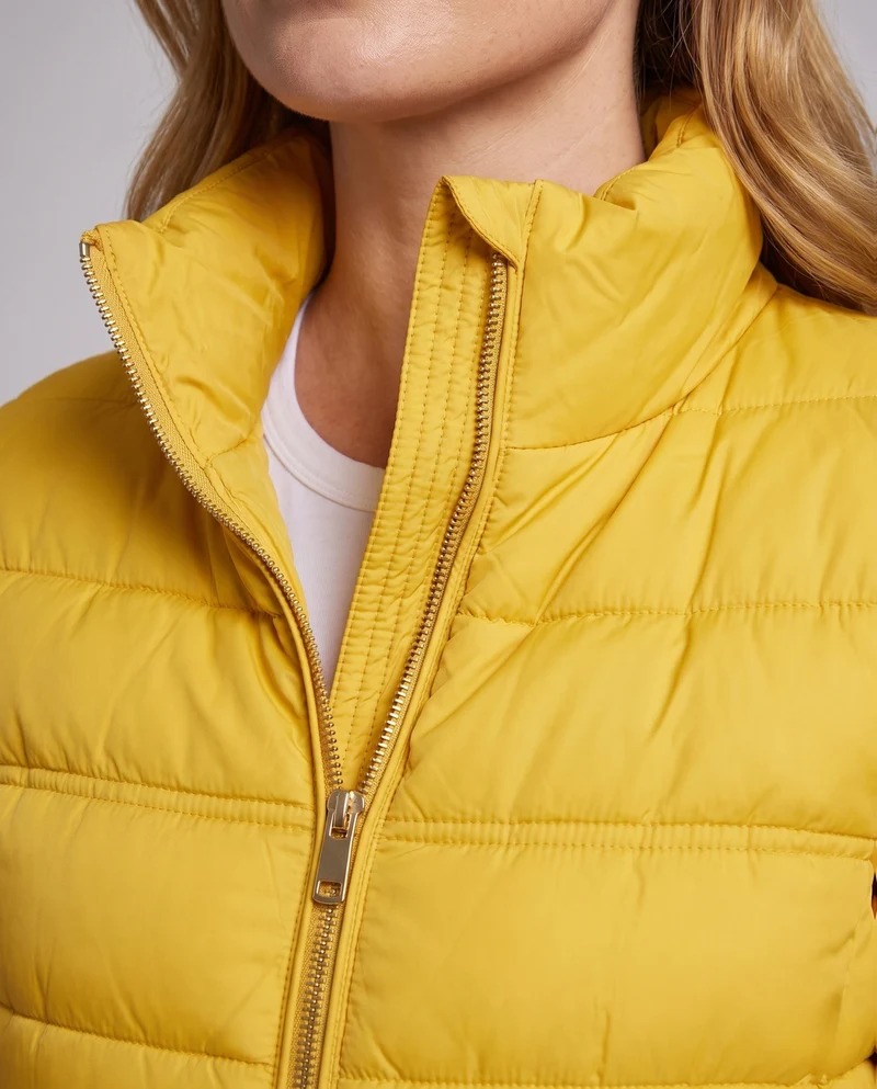 Damen nan minimalistischer kurzer thermo gesteppter Jacke mit ergonomischer Kapuze, maßgeschneidertem Nahtdesign und winddichtem Außenmaterial