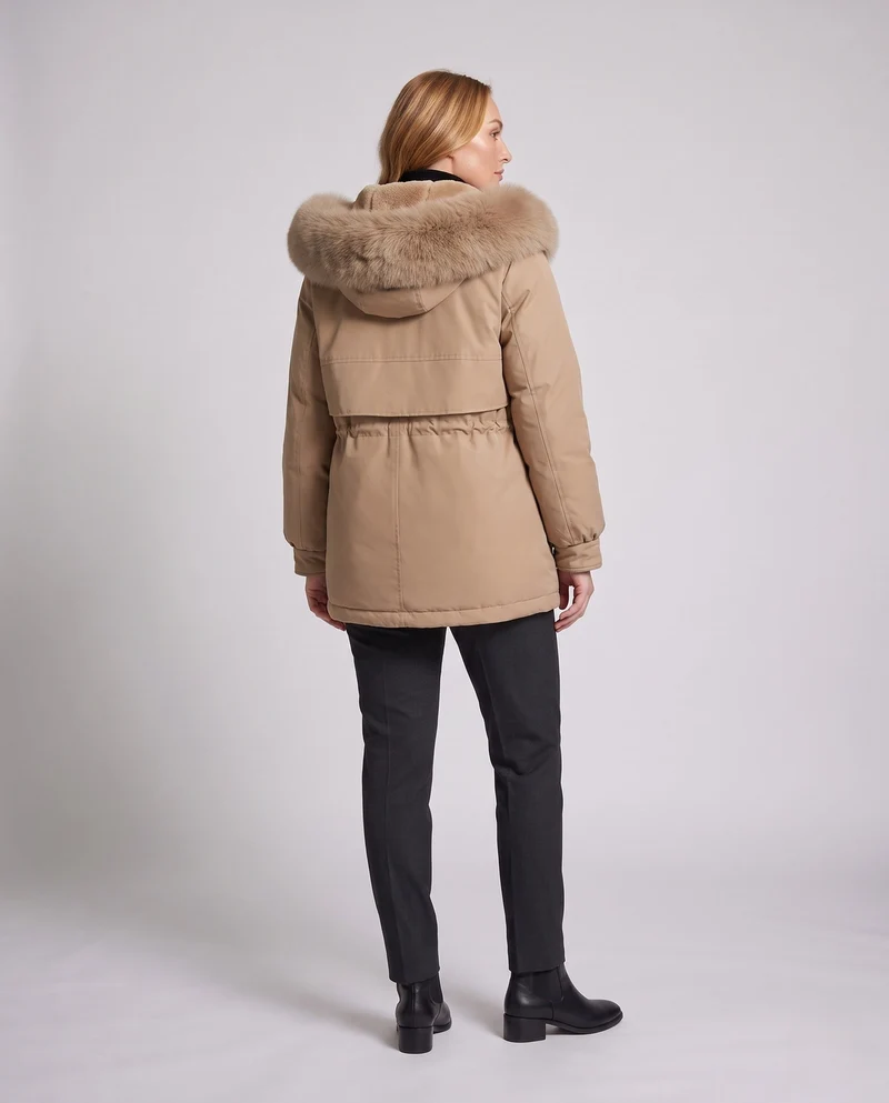 Damen Mid-Length Thermoparka mit voluminösem Kunstfellkragen, Teddy-Innenfutter und funktionalen Klapptaschen