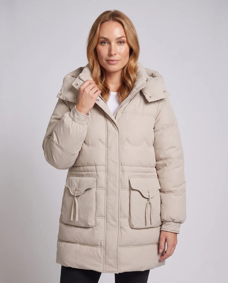 Damen urbane thermische Parka mit ergonomischer Kapuze, verdecktem Reißverschluss und großzügigen Sicherheitstaschen