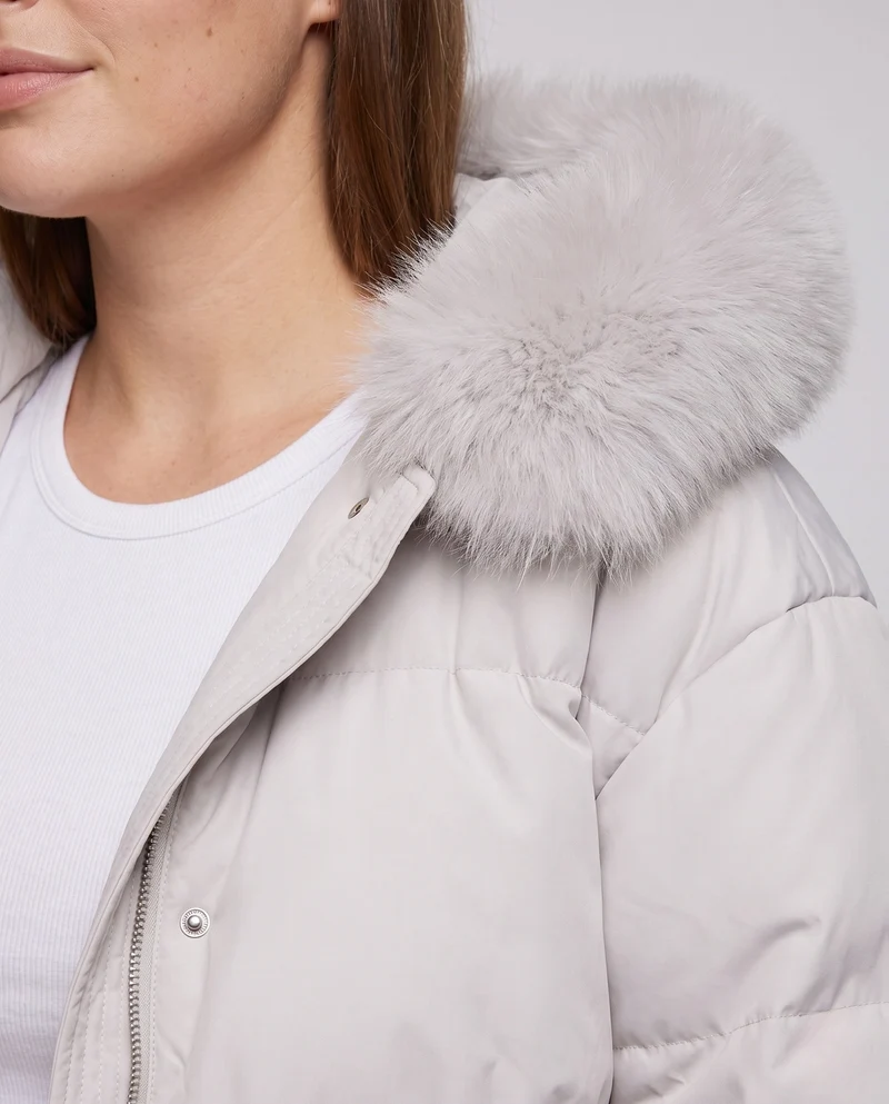 Damen Nan gesteppte kurze Parka mit voluminösem Kapuzenbesatz in Faux-Fur-Optik und extra weiten Ärmeln