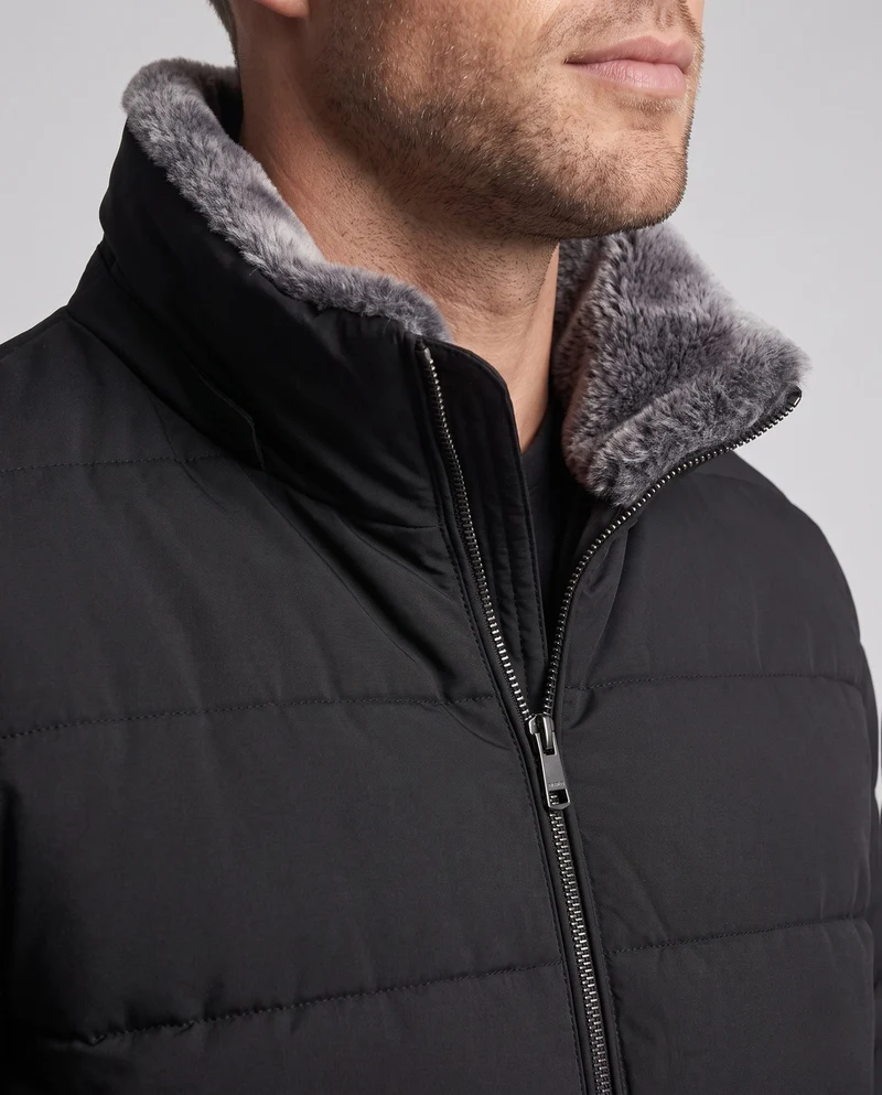 Männer gesteppte Übergangsjacke mit wärmeisolierender Fütterung, Kunstpelz-Stehkragen und 2-Wege-Reißverschluss