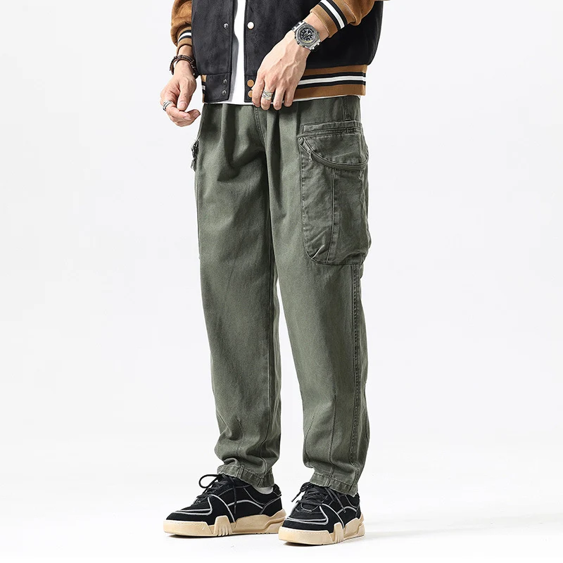 Herren Utility‑Cargo‑Hose im relaxed‑tapered Schnitt mit Elastikbund und großvolumigen Klappentaschen Drune