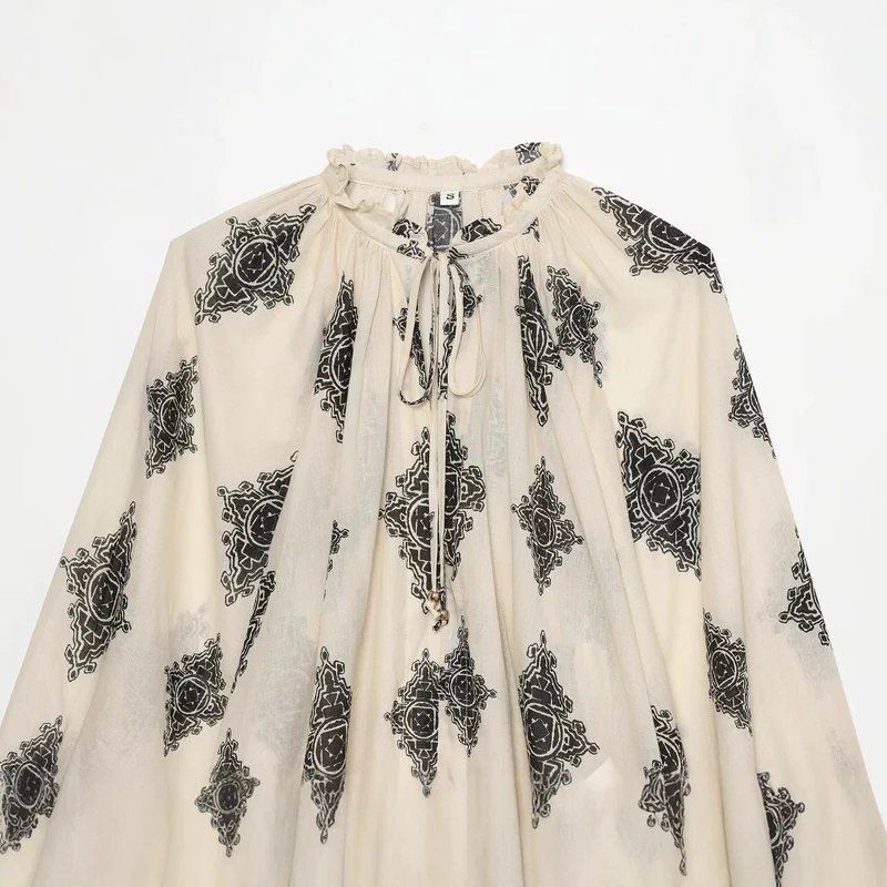 Damen Weite Boho-Bluse mit Rüschkragen, Tunnelzug und Ballonärmeln Drune