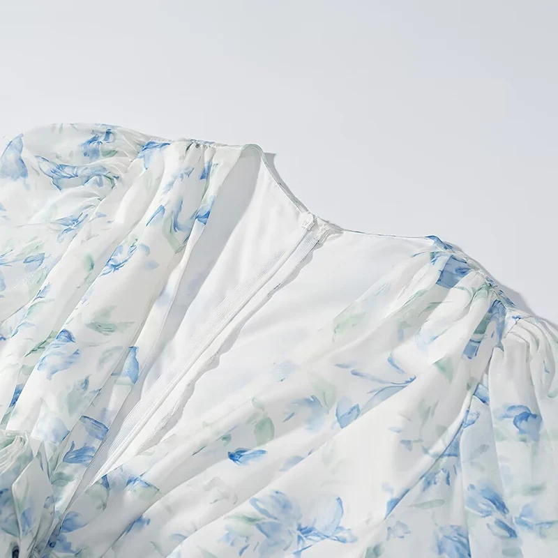 Damen gerafftes Minikleid mit V-Ausschnitt, Rüschen und Blumenapplikation Drune