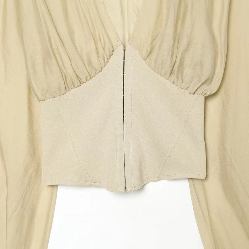 Damen Kurzes Bolero-Blouson mit tiefem V‑Ausschnitt, geraffter Passe und Ballonärmeln Drune
