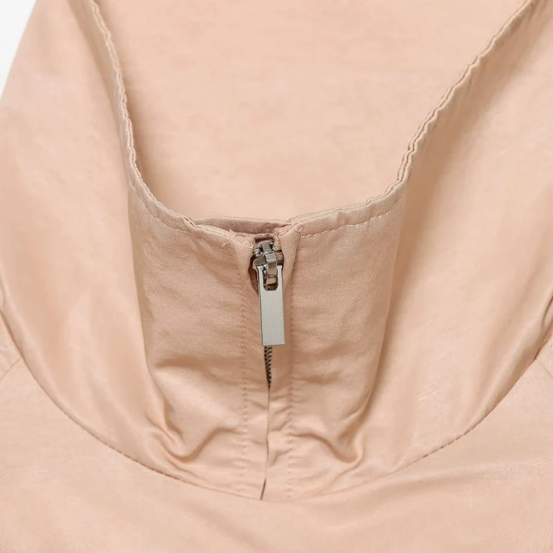 Damen Kurzer Windbreaker‑Blouson mit hohem Stehkragen, Raglanärmeln und Tunnelzugsaum Drune