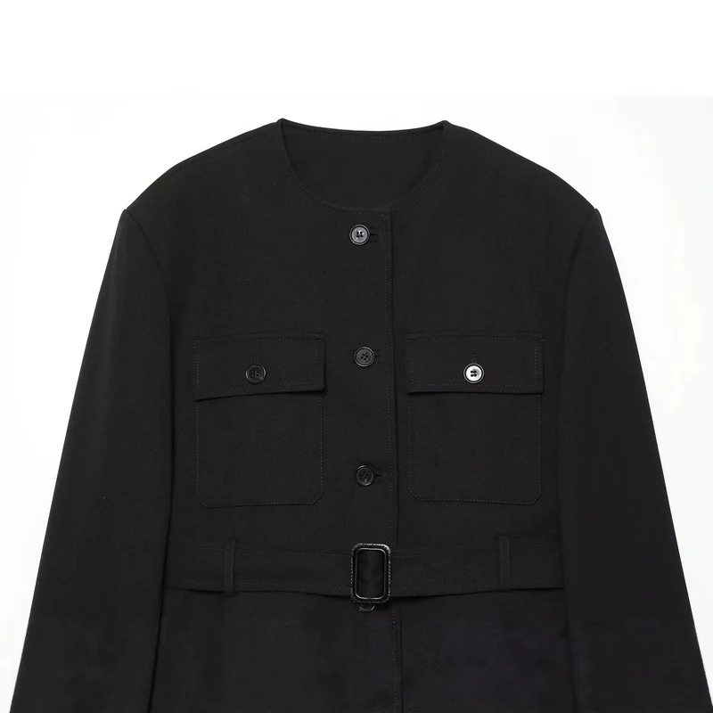 Damen Kurzblouson im Utility‑Style mit Taillengürtel, Pattentaschen und Rundhalsausschnitt Drune