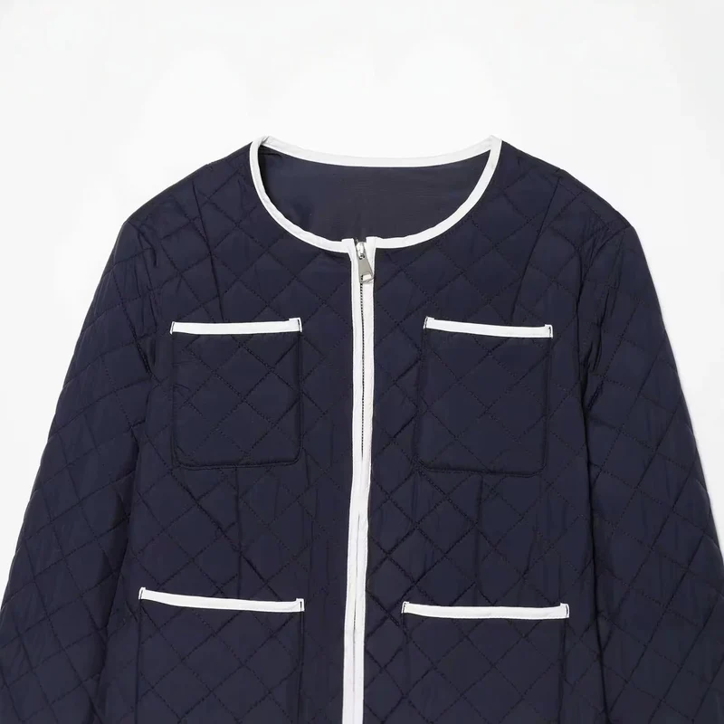 Damen Kurz gesteppte Jacke mit Rundhals, Kontrastpaspel und aufgesetzten Taschen Drune