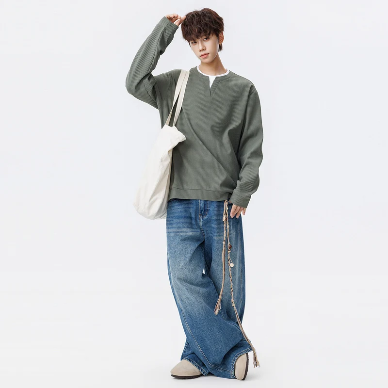 Herren Oversize Waffelstruktur-Langarmshirt mit V‑Einsatz und Layering-Optik Drune