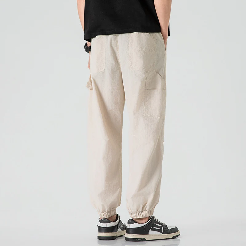 Herren Nylon-Mix Relaxed-Jogger mit elastischem Komfortbund, verdeckten Reißverschlusstaschen und geripptem Knöchelabschluss Drune