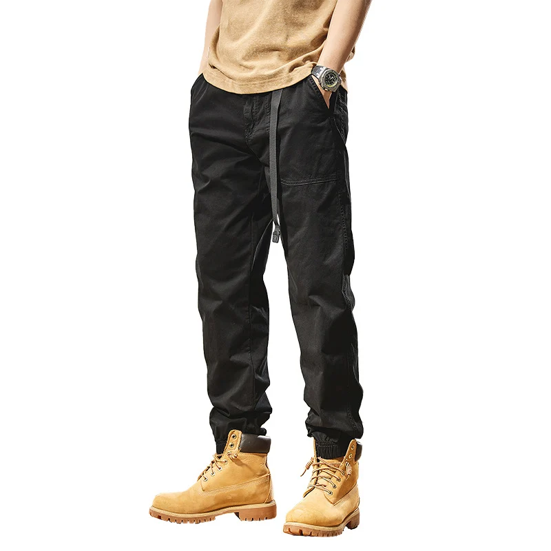 Herren Military-inspirierte Tapered-Cargo-Jogger aus robustem Baumwoll-Twill mit integriertem Webgurt und geripptem Knöchelabschluss Drune