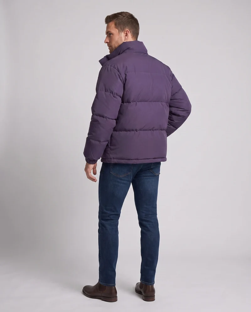 Herren minimalistische Thermo-Puffjacke mit hohem Stehkragen, internem Windschutz und elastischem Saum