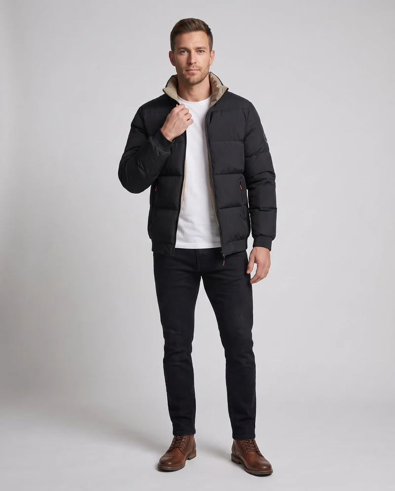 Herren Modern City Puffer mit hohem geschlossenen Kragen, thermischer Isolierungsfüllung, verdecktem zwei-Wege-Reißverschluss und Reißverschlusstaschen