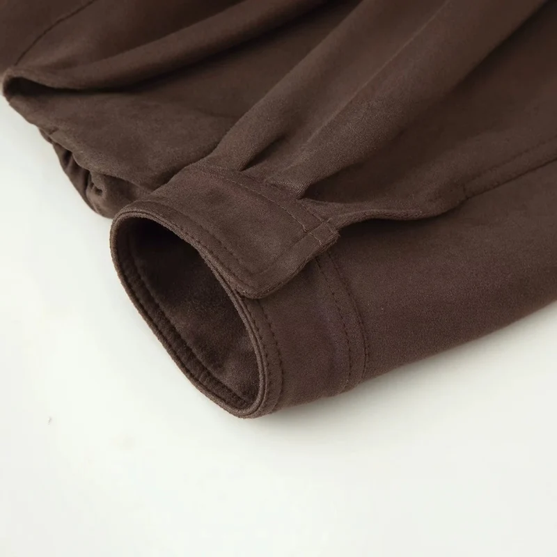 Damen Kurze Boxy‑Jacke mit Funnelkragen und verdeckter Front Drune