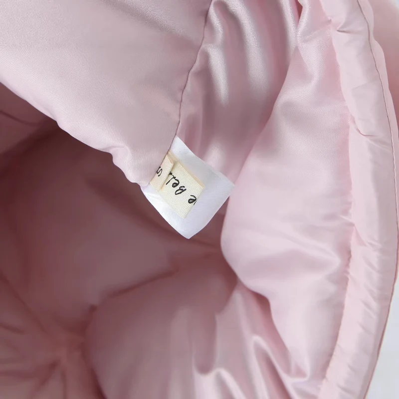 Damen Kurze boxy Funktionsjacke mit Kapuze, wattierter Isolierung und diagonalen Reißverschlusstaschen Drune