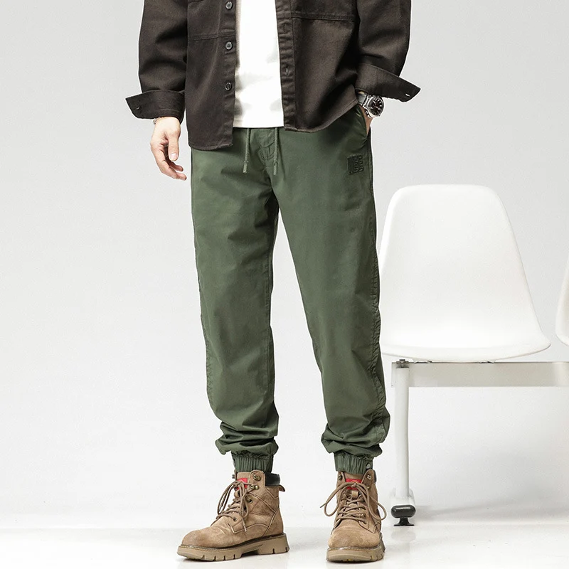 Herren Konisch geschnittene Utility-Joggerhose aus Baumwoll-Twill mit elastischem Bund und Kordelzug Drune