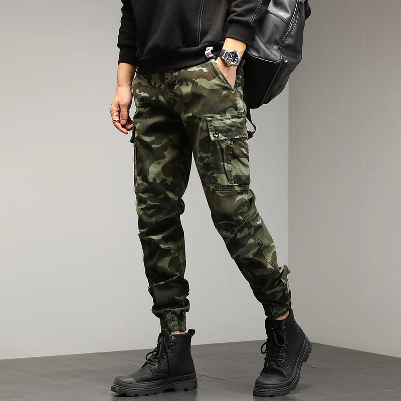 Herren Konisch geschnittene Utility-Cargohose im Camouflage-Joggerstil mit elastischem Bund und gerippten Bündchen Drune