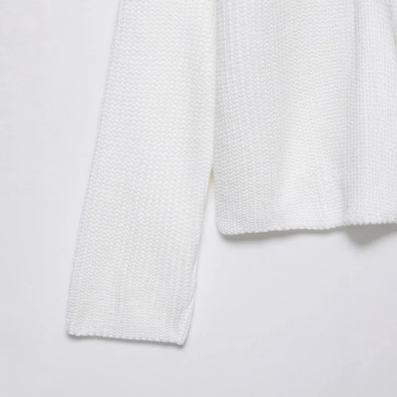 Damen Grobgestrickter kurzgeschnittener Rollkragenpullover im Boxy‑Schnitt Drune